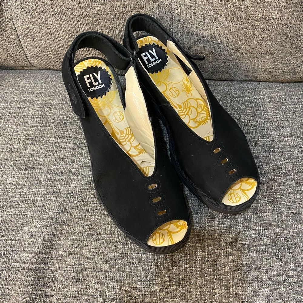 Fly London Yeay Wedge Slingback Black Sandals Women’s Size 37